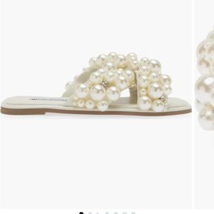 Steve Madden Duri Imitation Pearl Slides